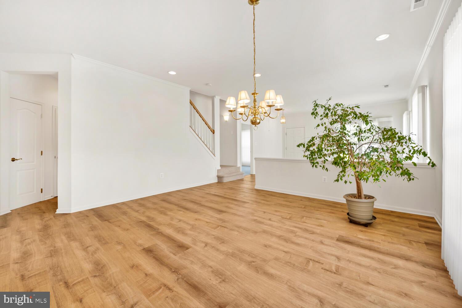 SYMPHONY VILLAGE AT CENTREVILLE - Residential