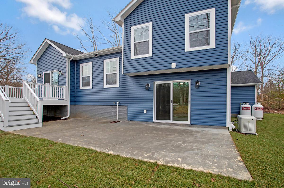 HUNGERFORDS - Residential