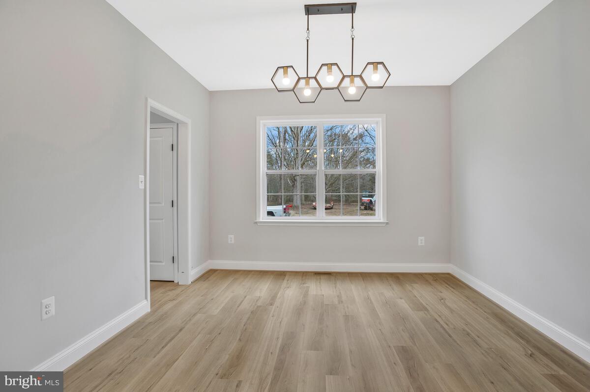 HUNGERFORDS - Residential