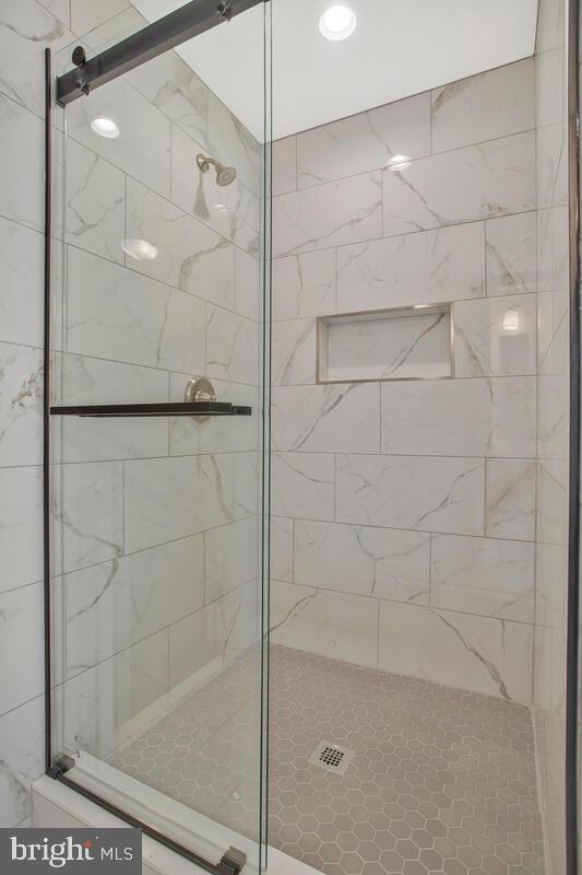 HUNGERFORDS - Residential