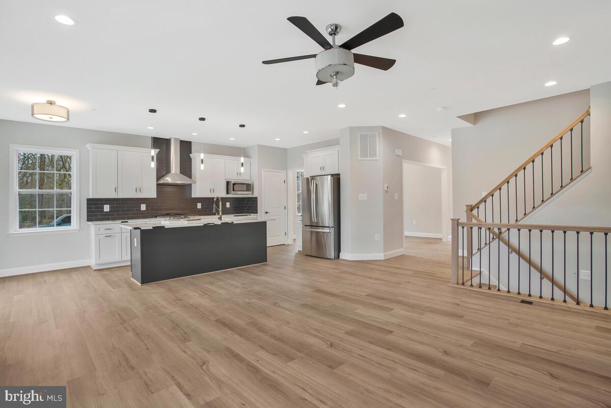 HUNGERFORDS - Residential