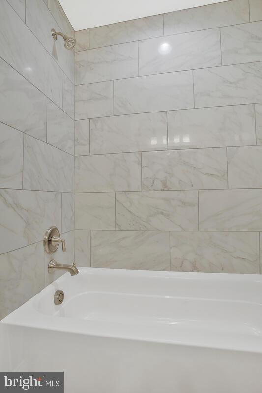 HUNGERFORDS - Residential