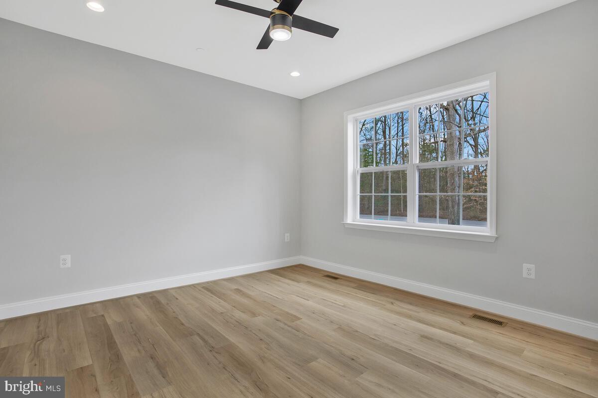 HUNGERFORDS - Residential