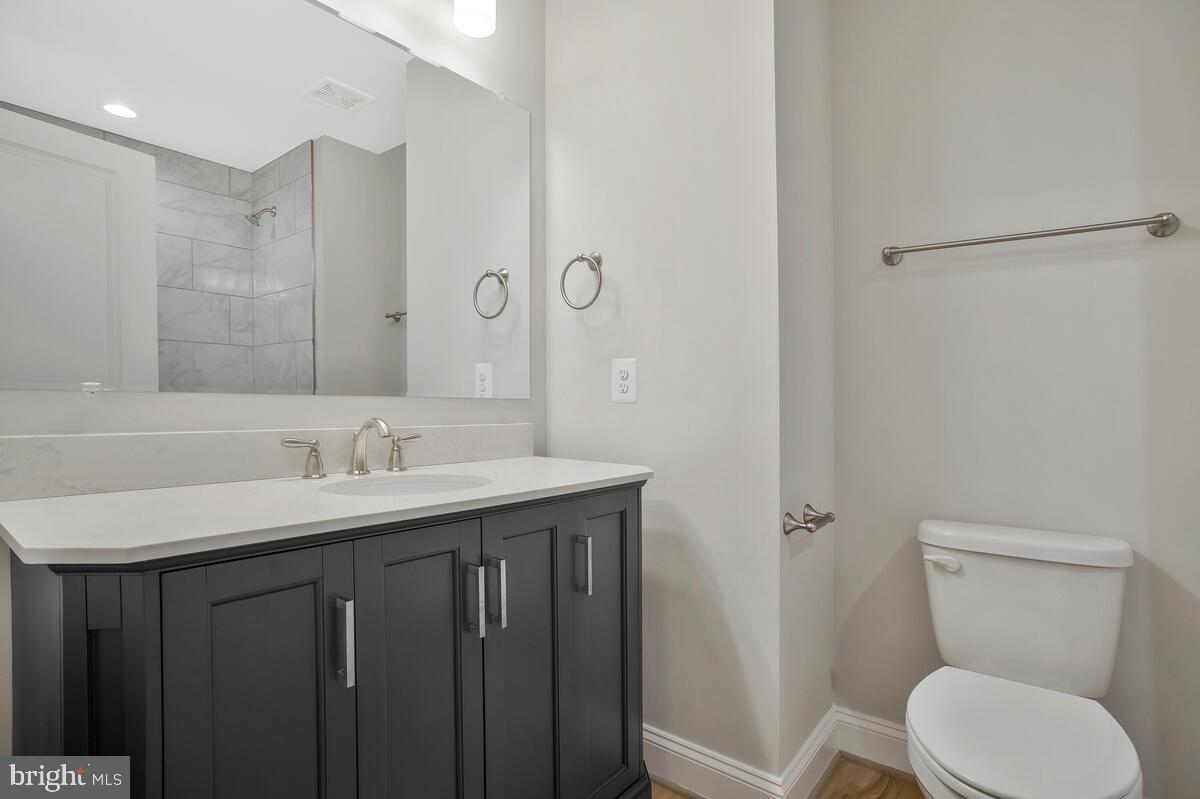 HUNGERFORDS - Residential