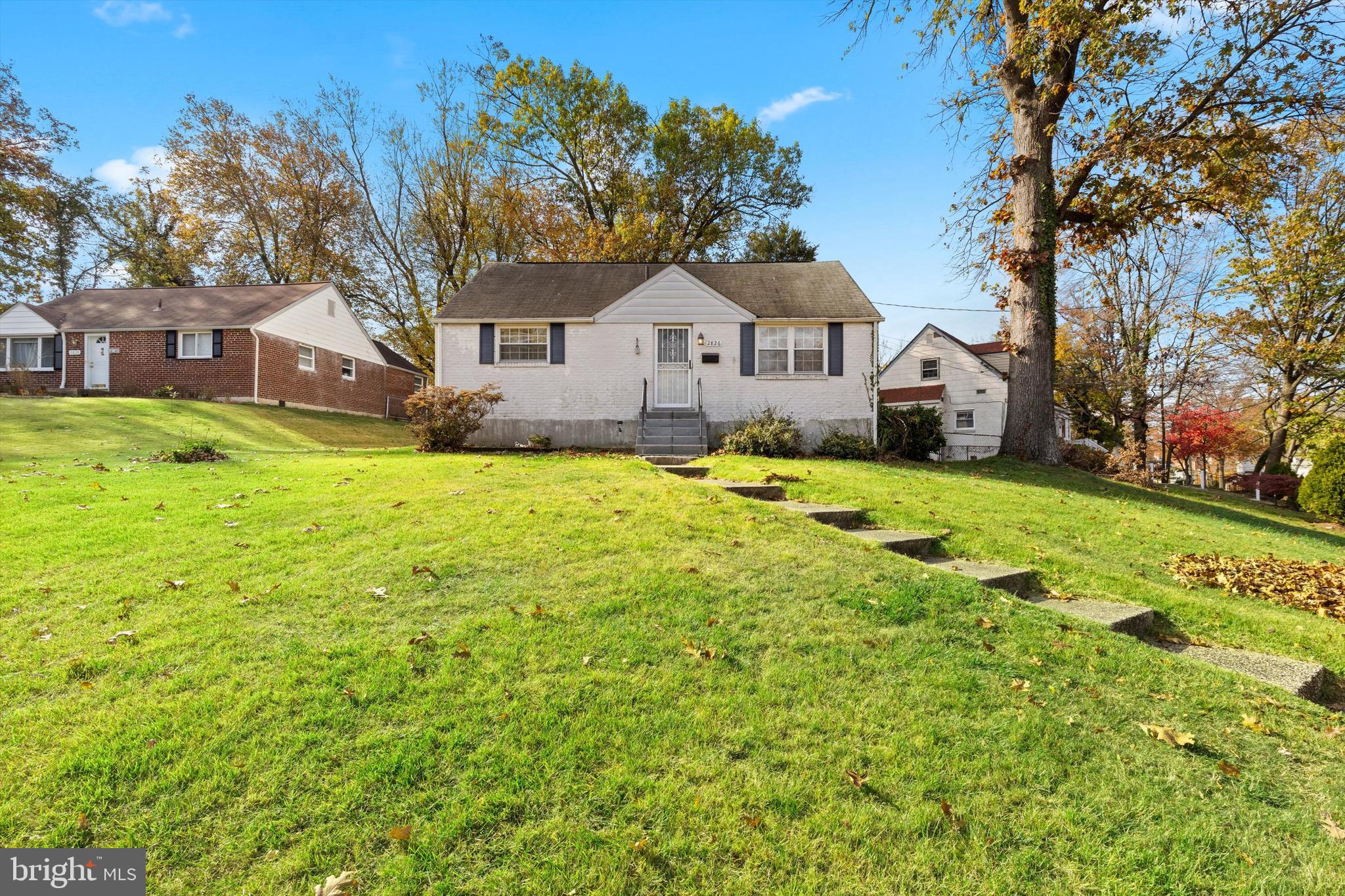 GLENMONT - Residential