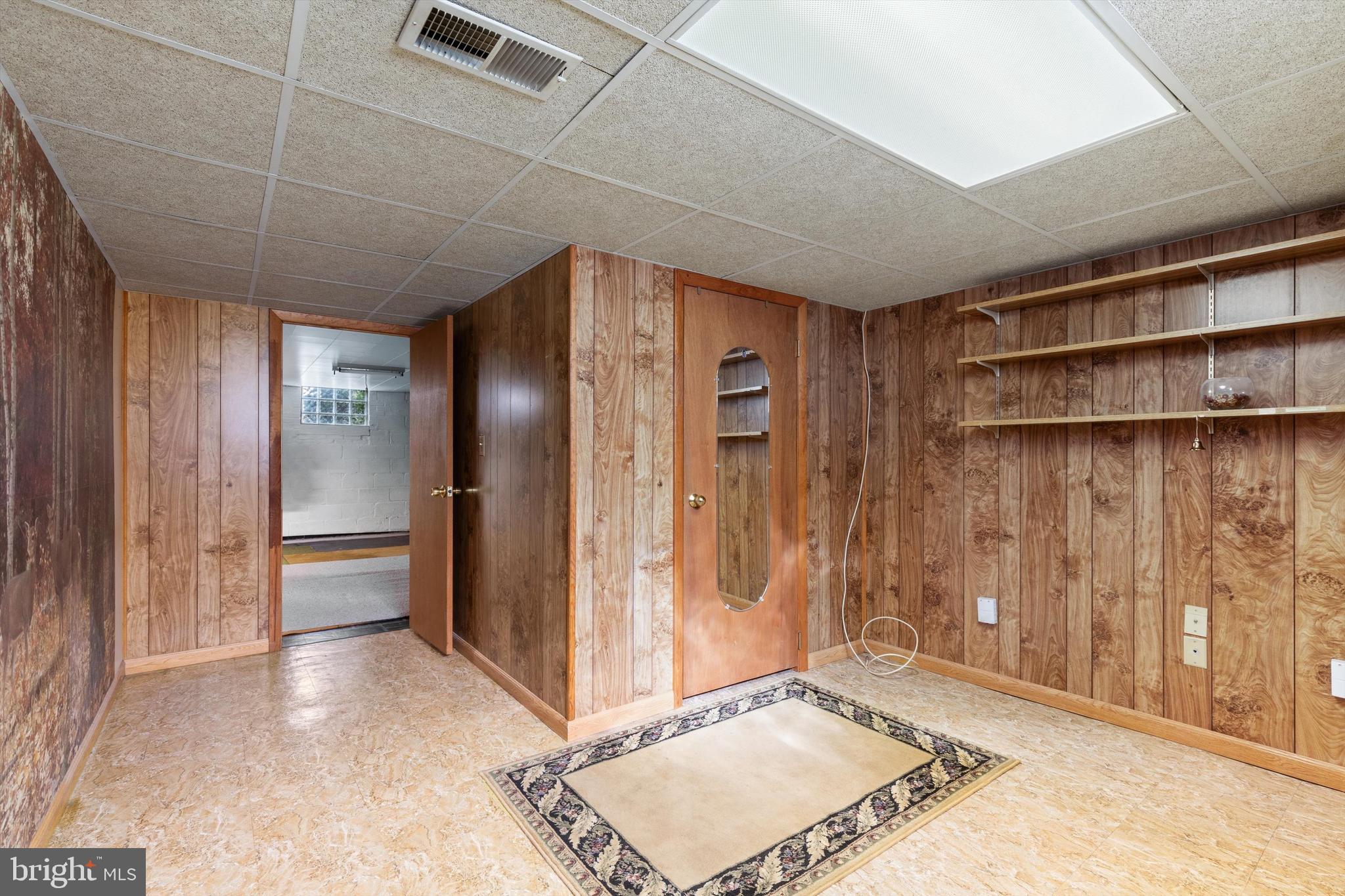 GLENMONT - Residential