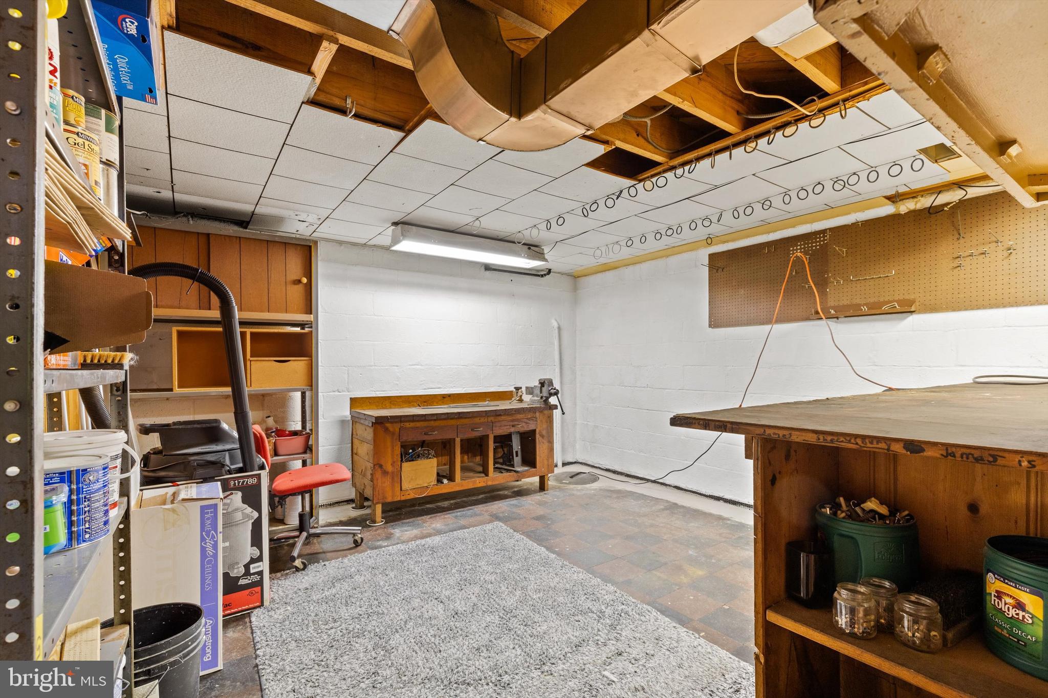 GLENMONT - Residential