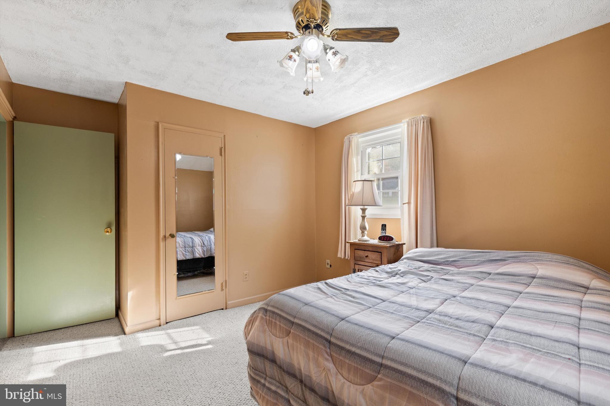 GLENMONT - Residential