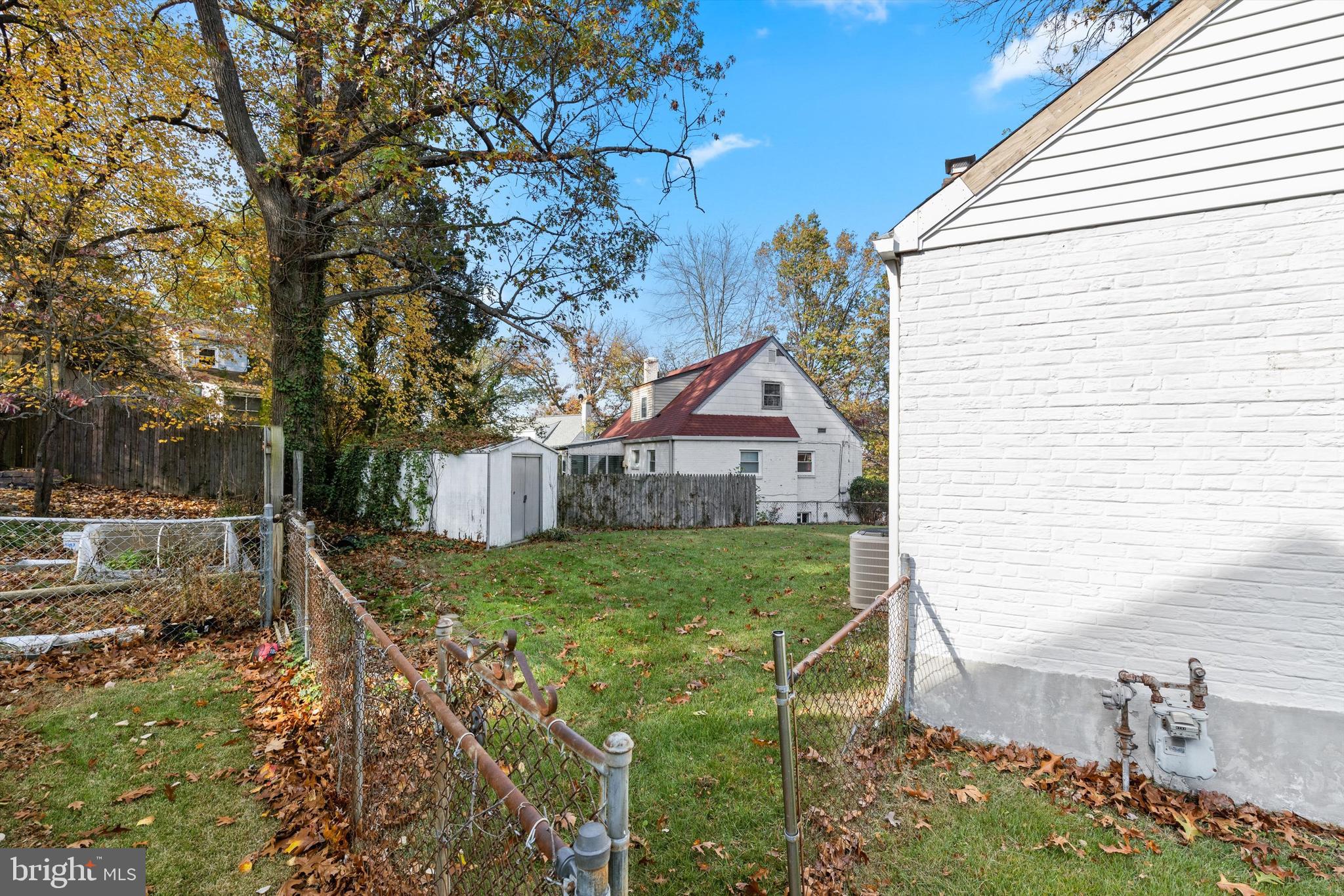 GLENMONT - Residential