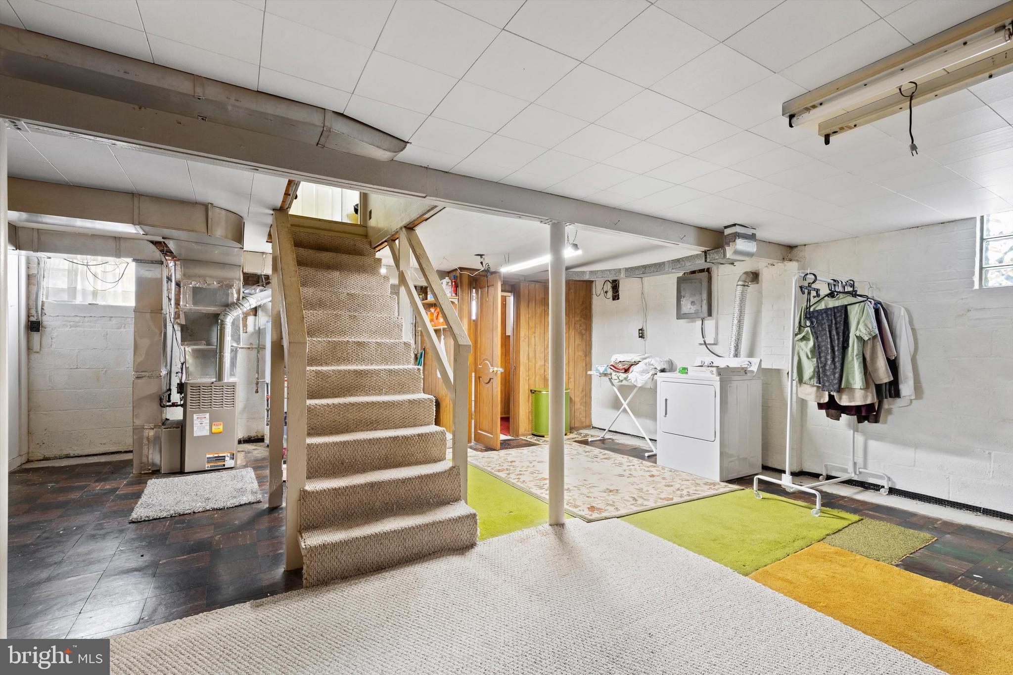 GLENMONT - Residential