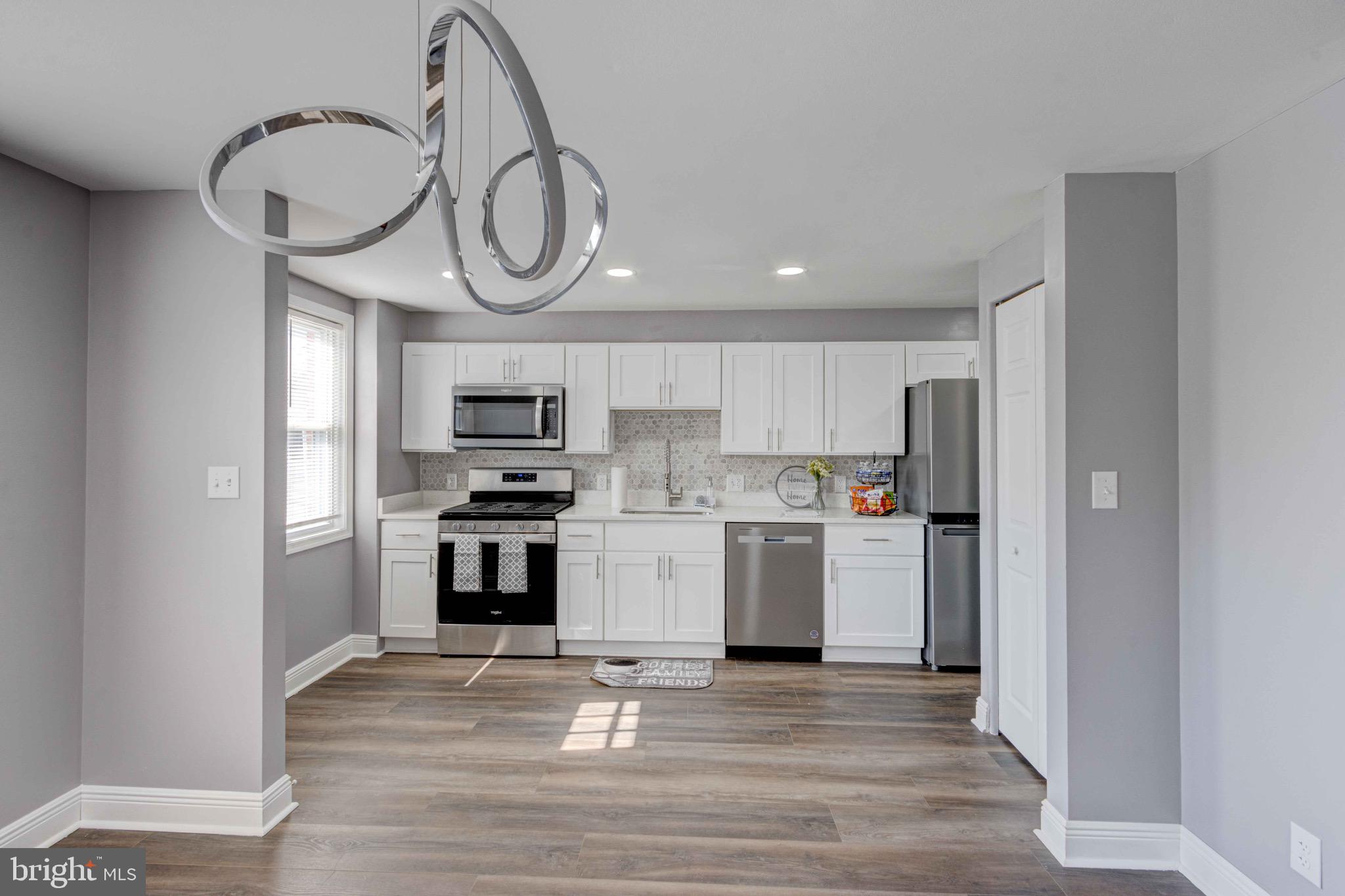 CEDONIA - Residential