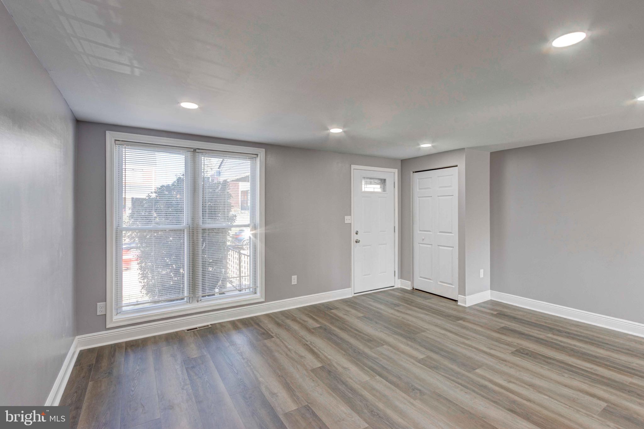 CEDONIA - Residential