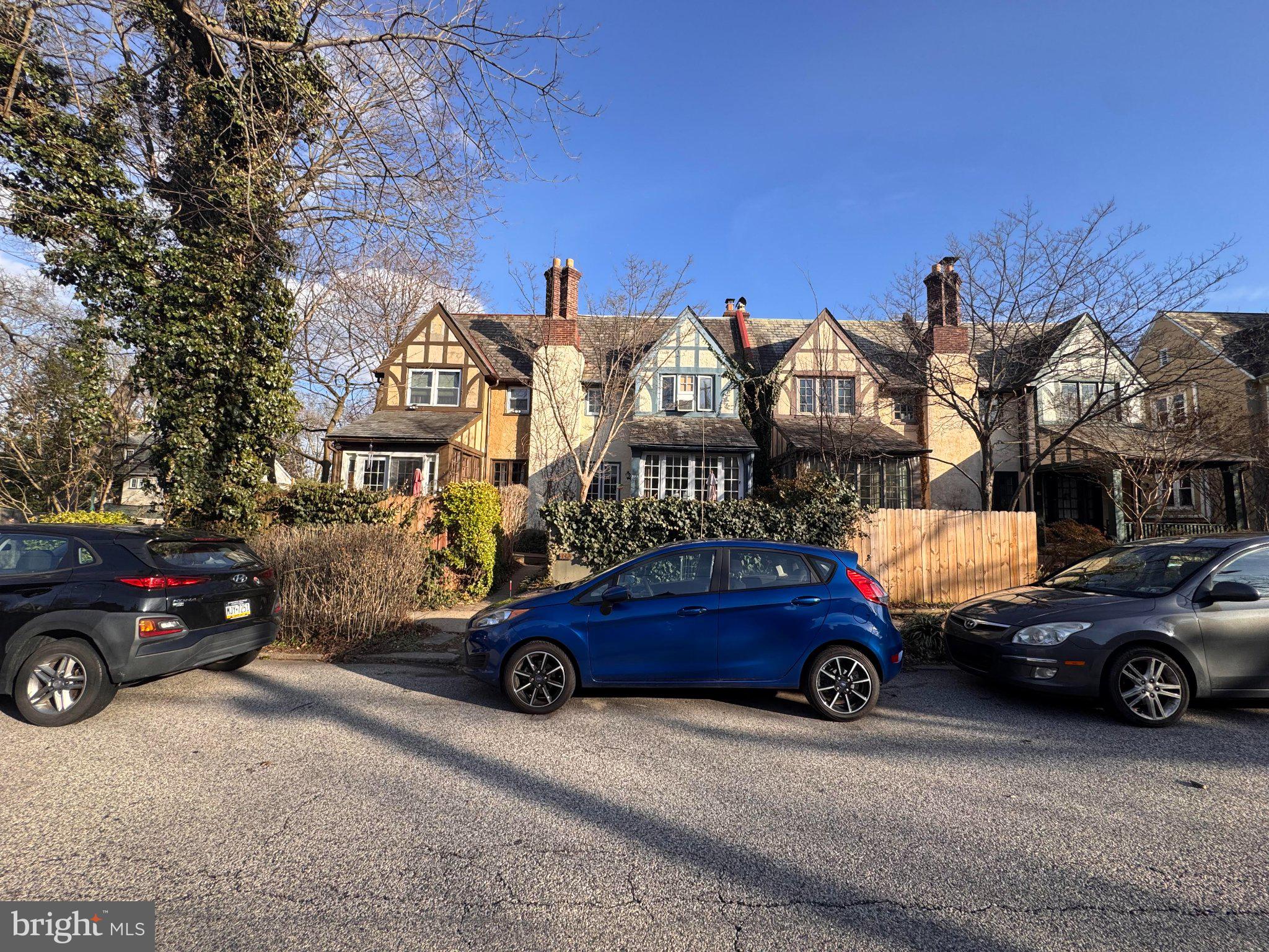 332 W MOUNT AIRY AVENUE