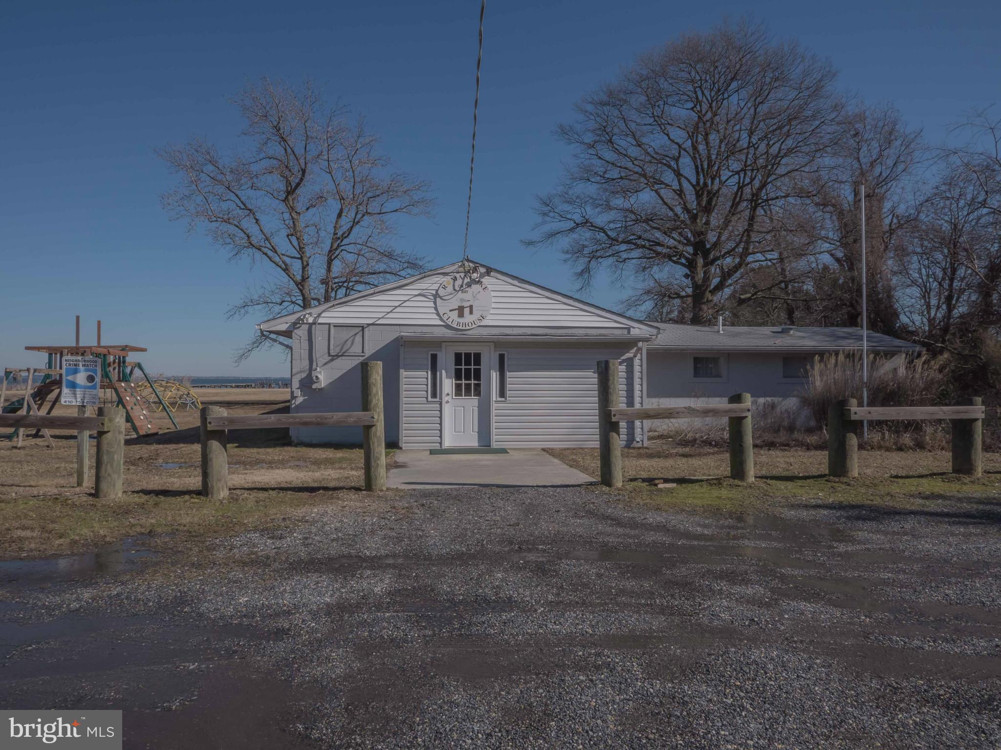 ROMANCOKE ON THE BAY - Residential