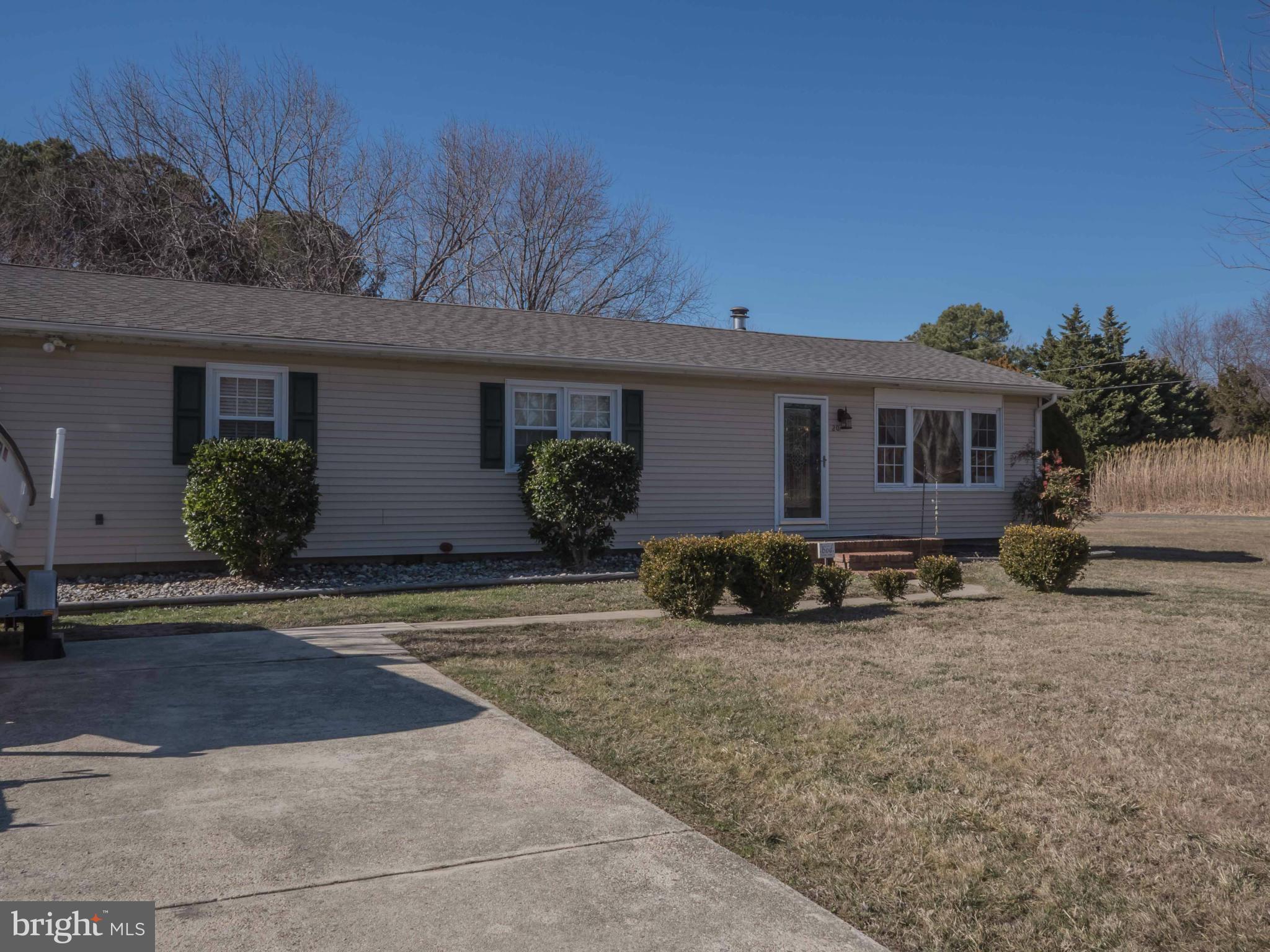 ROMANCOKE ON THE BAY - Residential