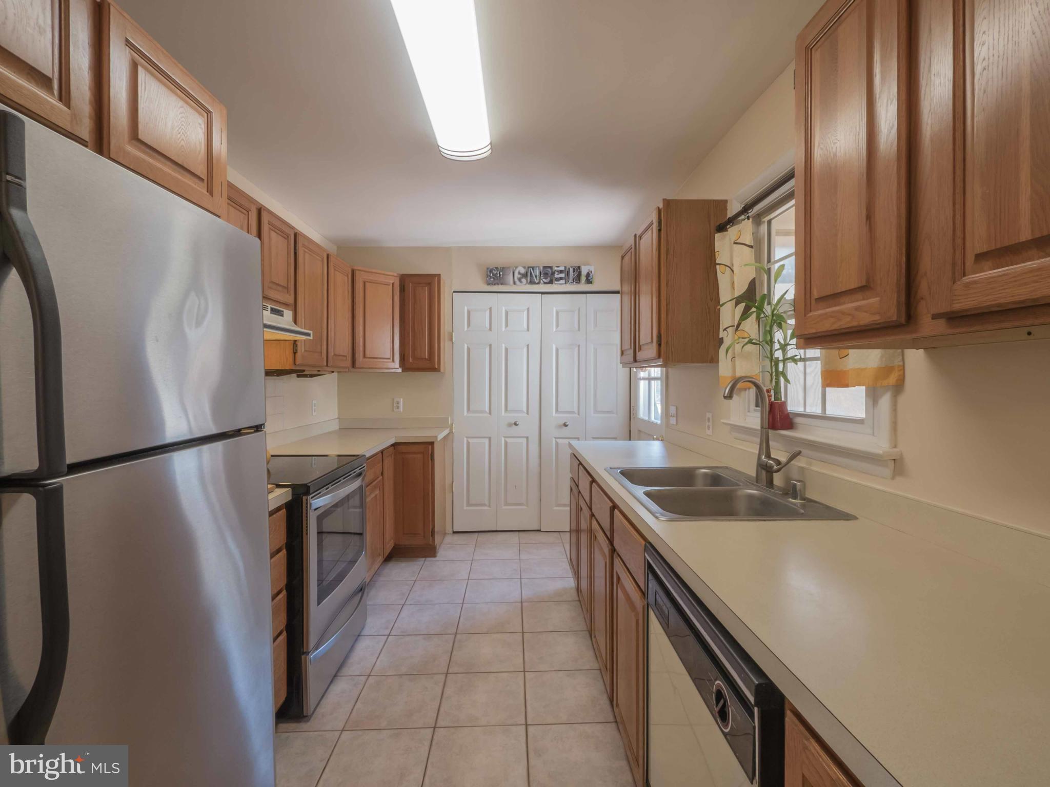 ROMANCOKE ON THE BAY - Residential