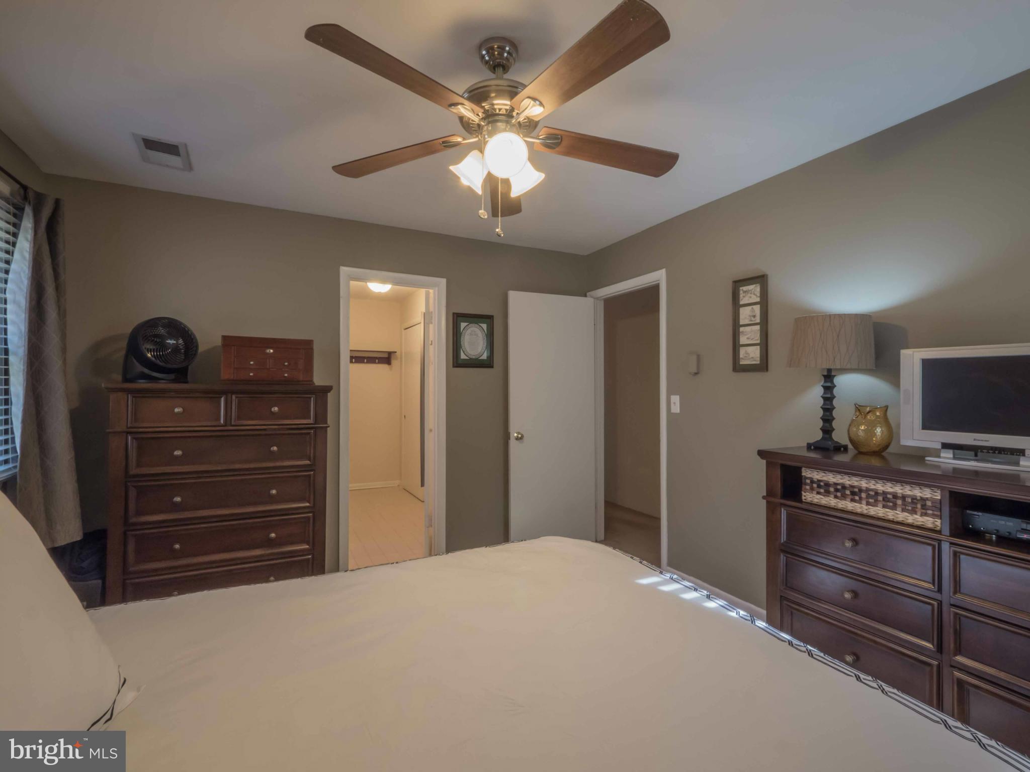 ROMANCOKE ON THE BAY - Residential