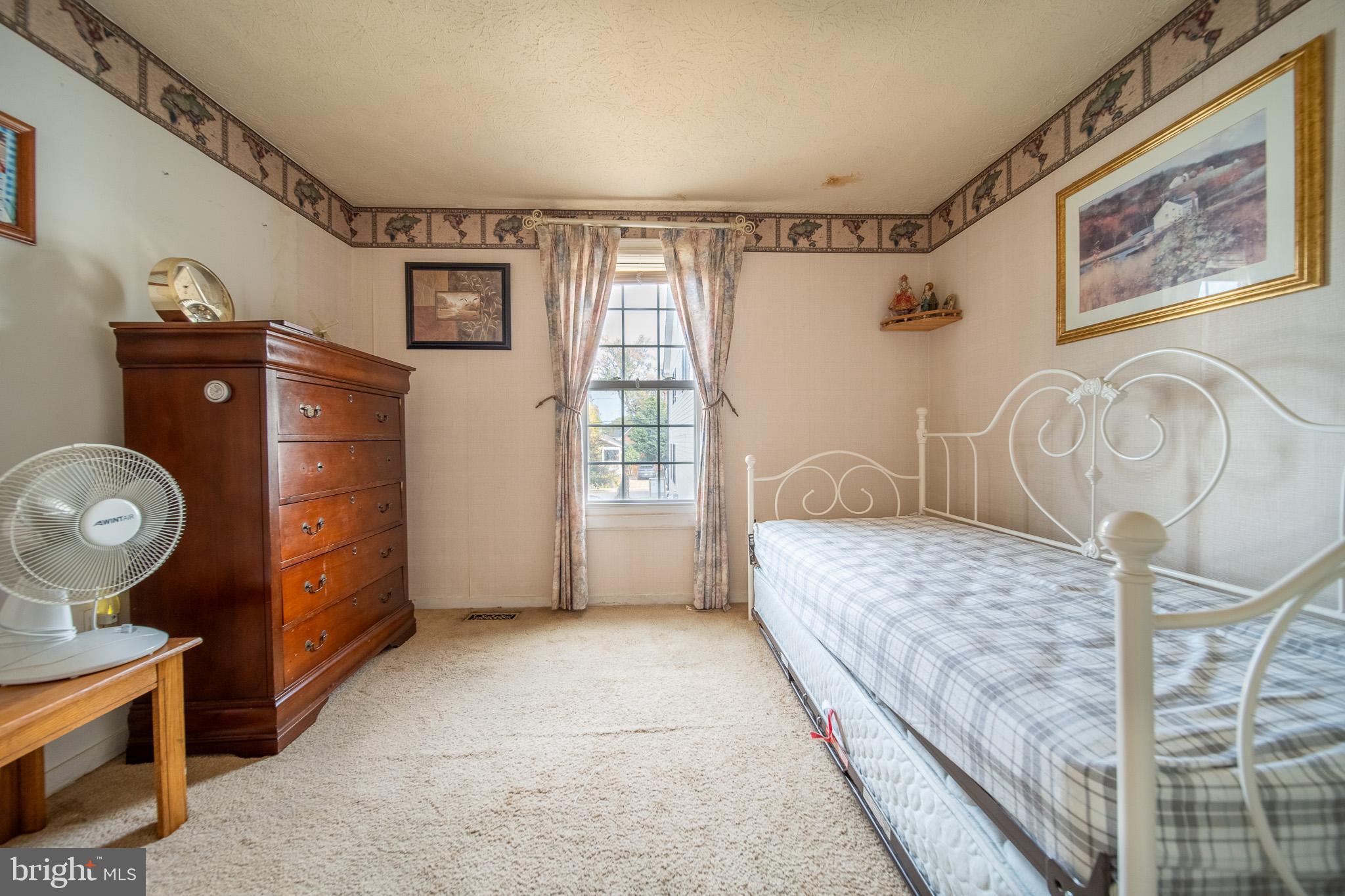 ARLINGTON HEIGHTS - Residential