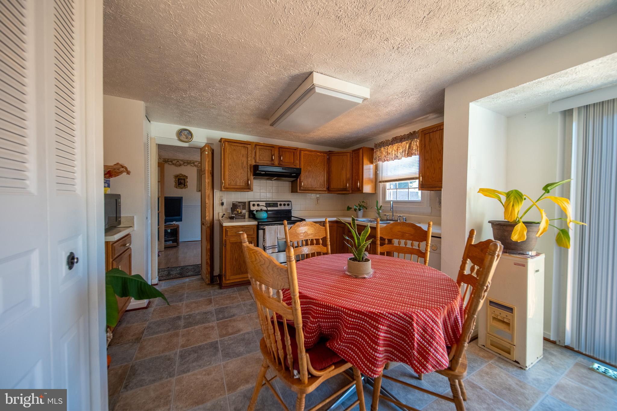 ARLINGTON HEIGHTS - Residential