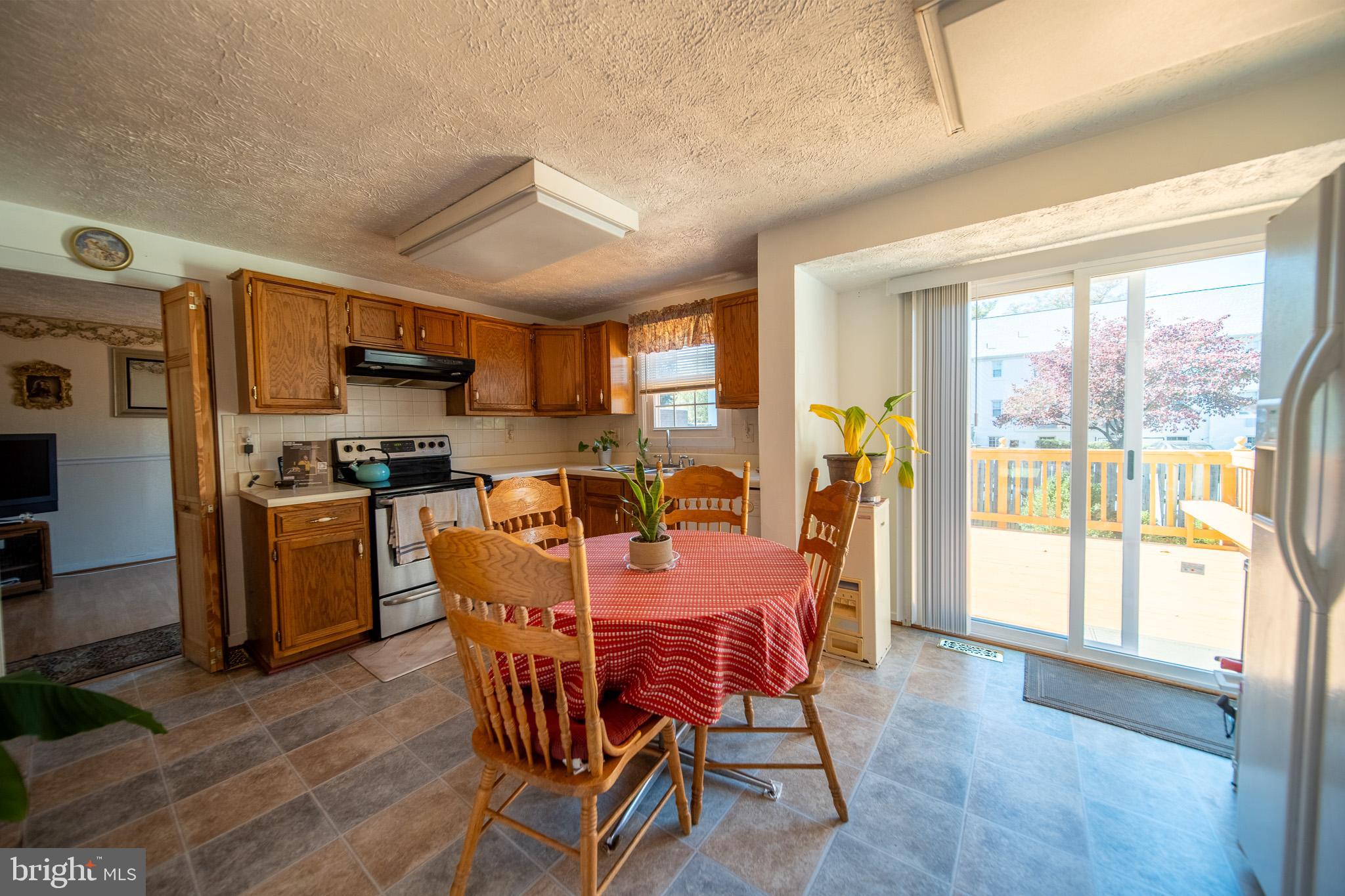 ARLINGTON HEIGHTS - Residential