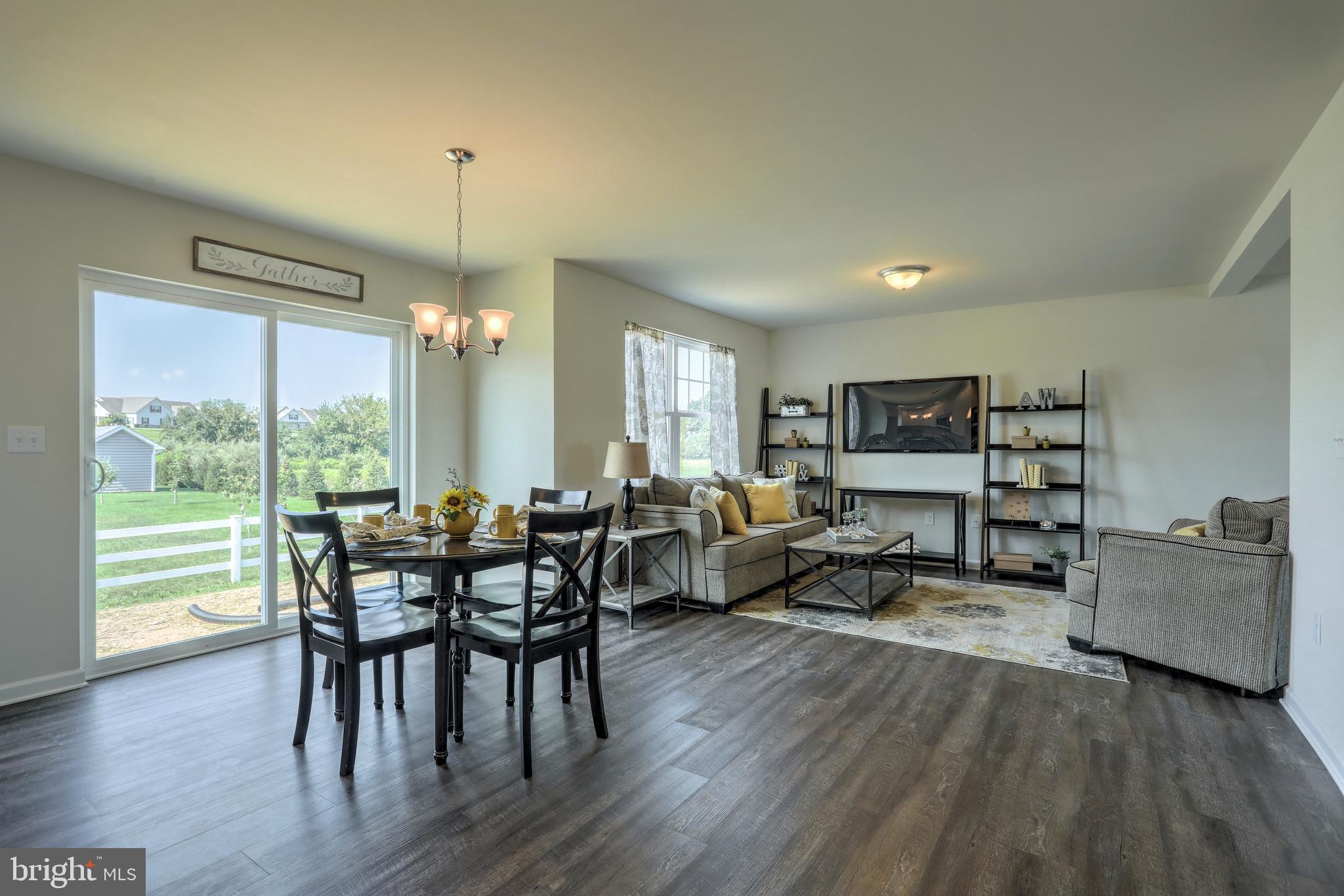 FARM LANE ESTATES - Residential
