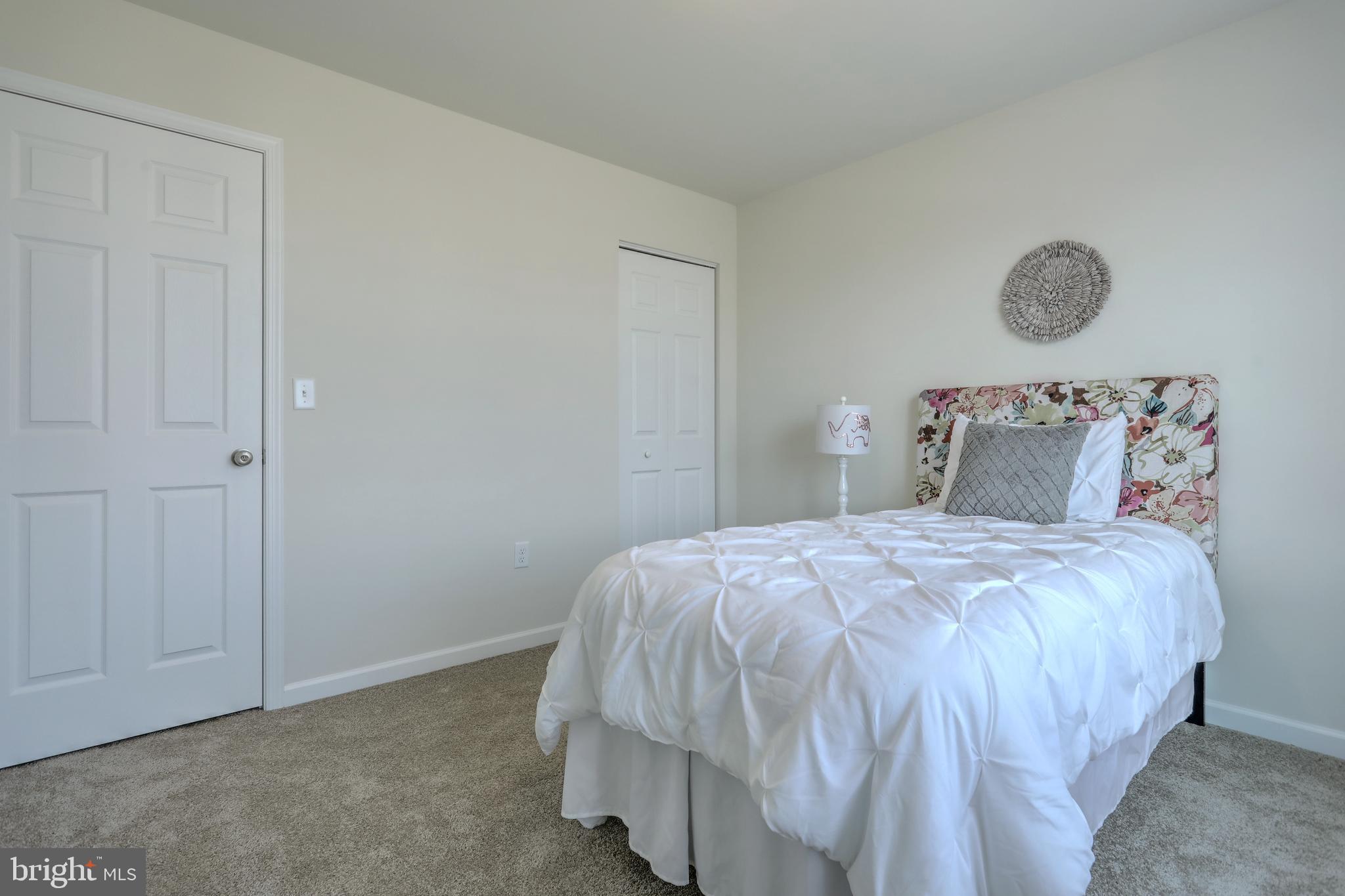 FARM LANE ESTATES - Residential