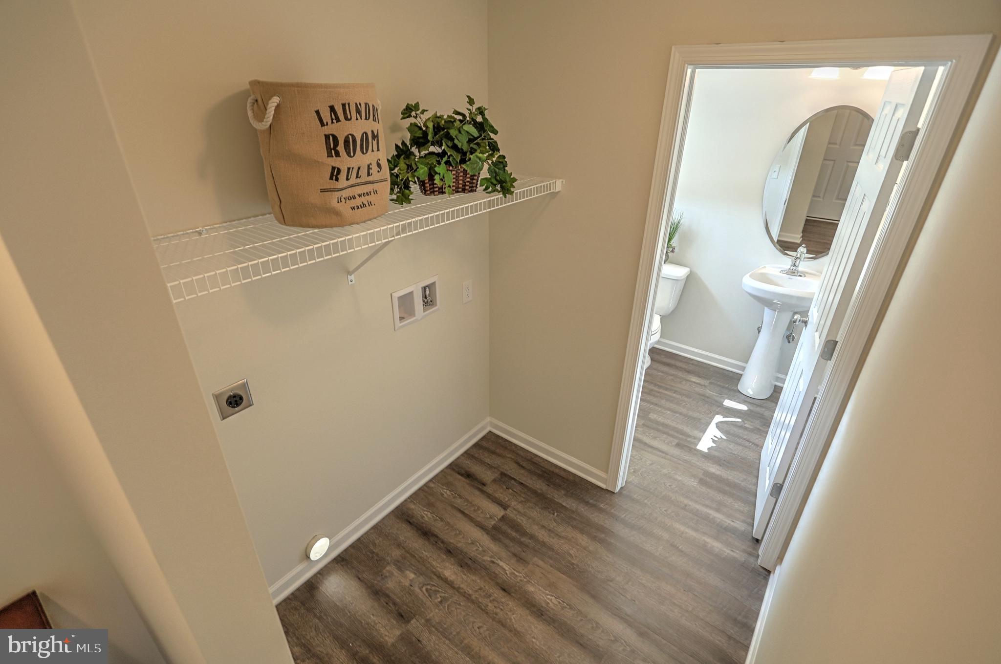 FARM LANE ESTATES - Residential