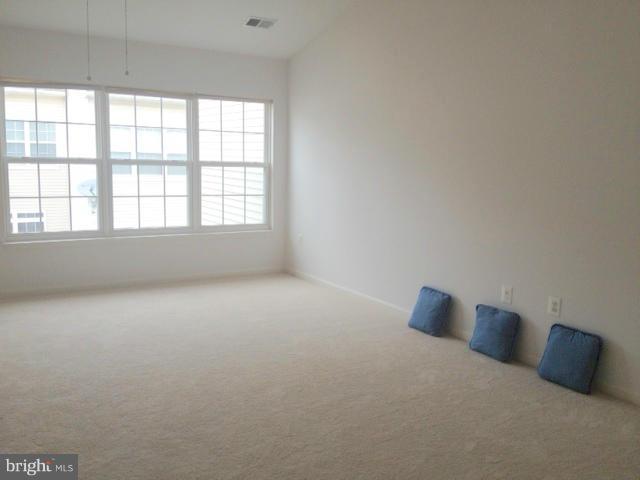 TOWNES OF MANCHESTER WOODS - Residential Lease