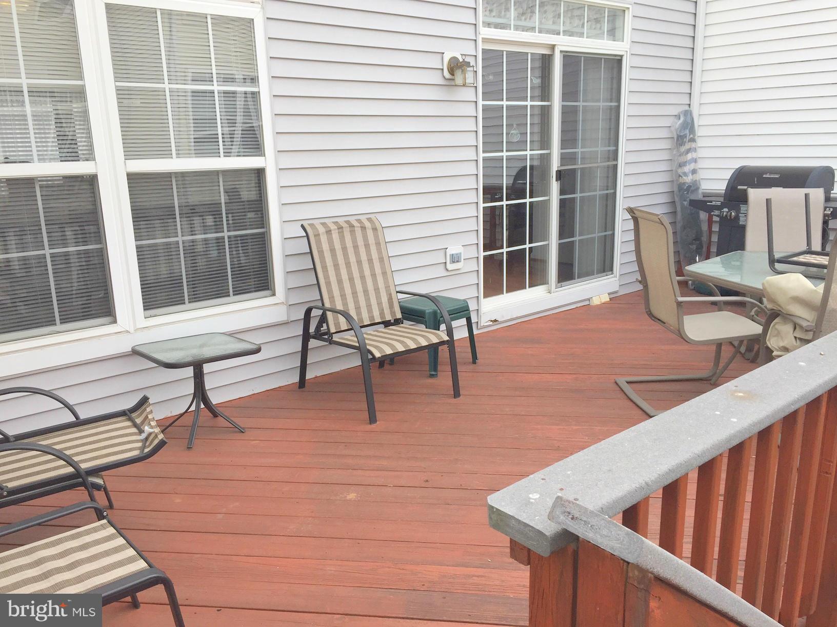 TOWNES OF MANCHESTER WOODS - Residential Lease