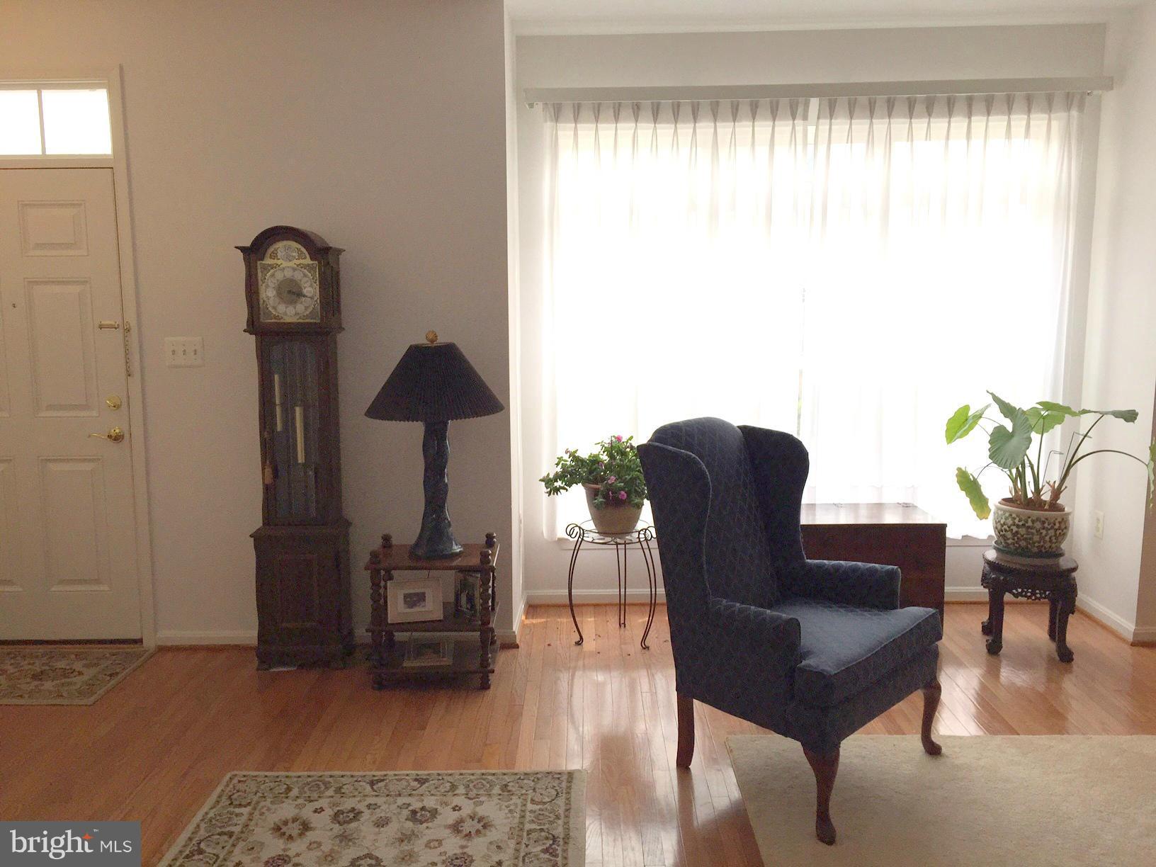 TOWNES OF MANCHESTER WOODS - Residential Lease