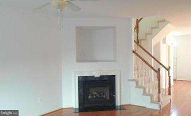 TOWNES OF MANCHESTER WOODS - Residential Lease