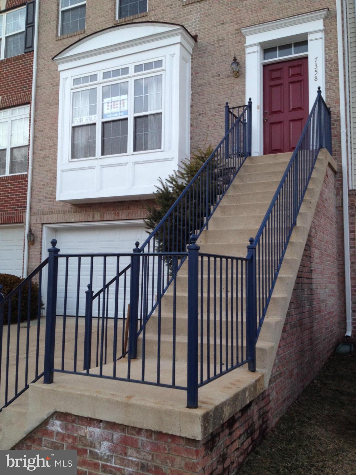 TOWNES OF MANCHESTER WOODS - Residential Lease