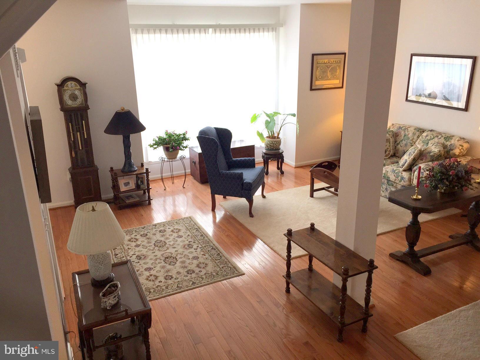 TOWNES OF MANCHESTER WOODS - Residential Lease