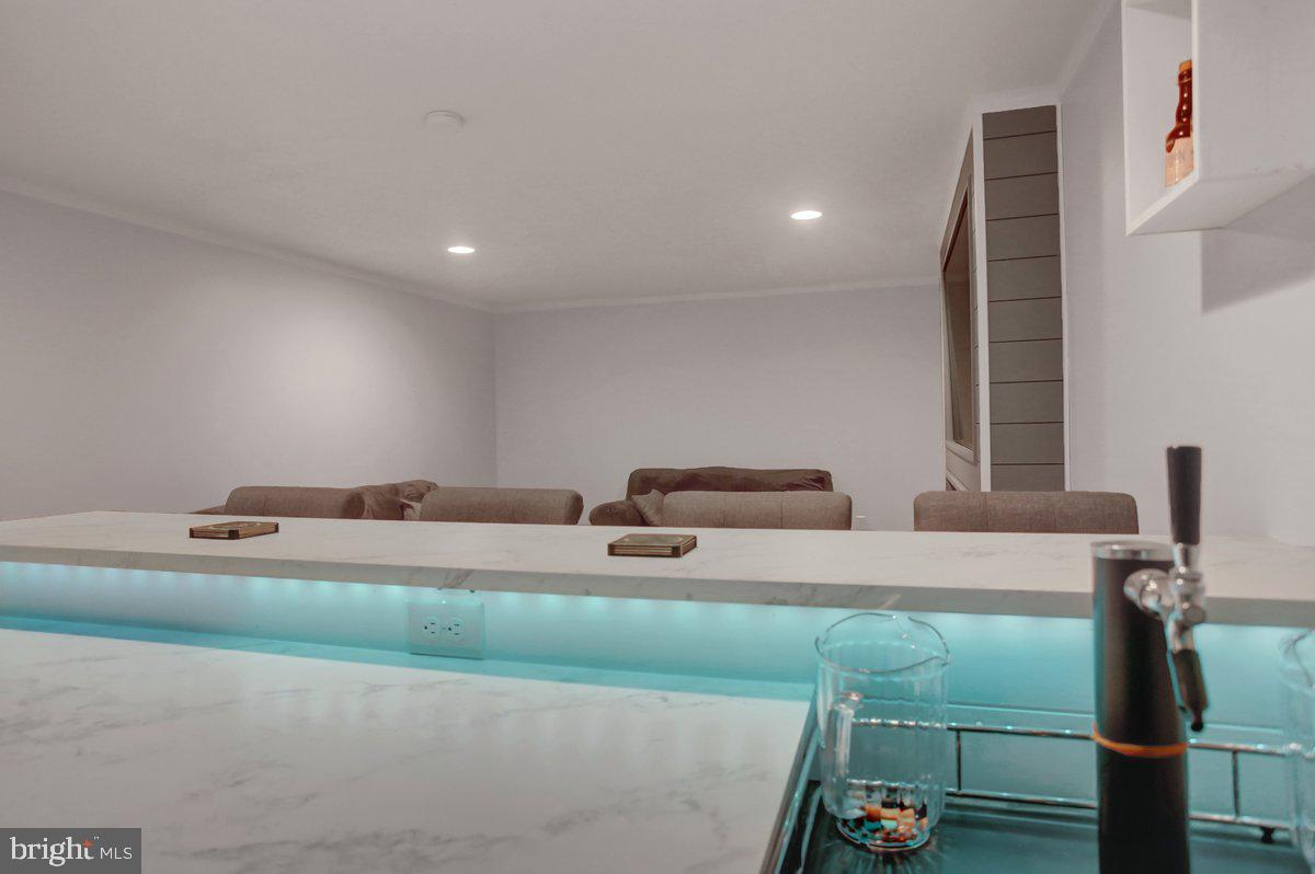 SOUTH GUILFORD HILLS - Residential