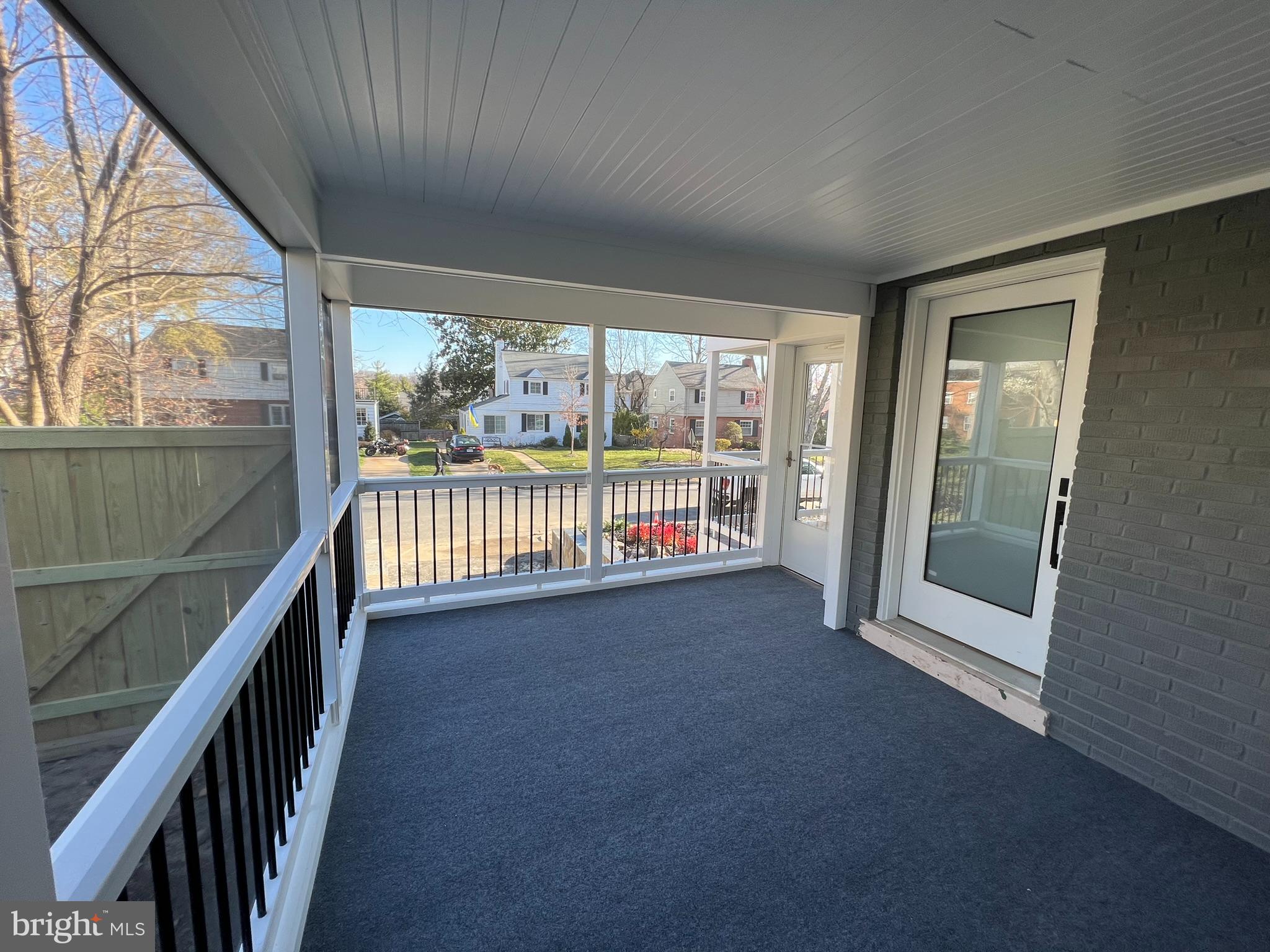 BEVERLY HILLS - Residential