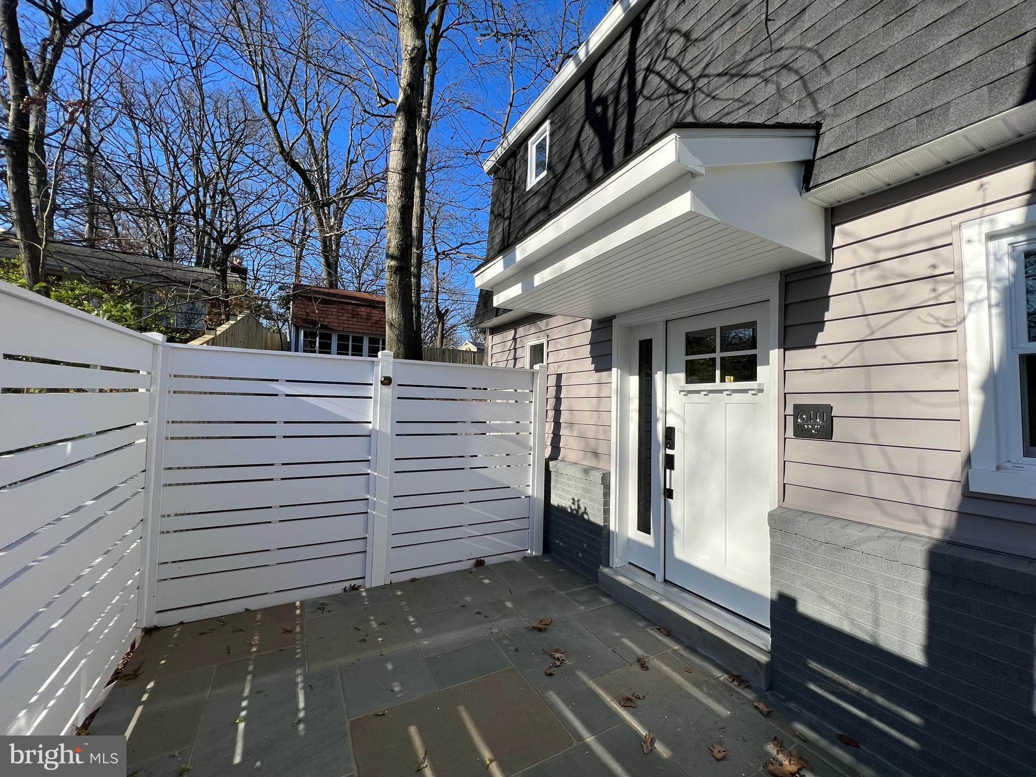 BEVERLY HILLS - Residential