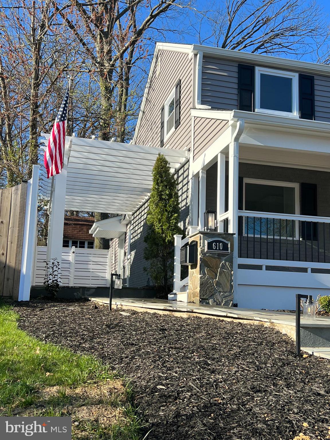 BEVERLY HILLS - Residential