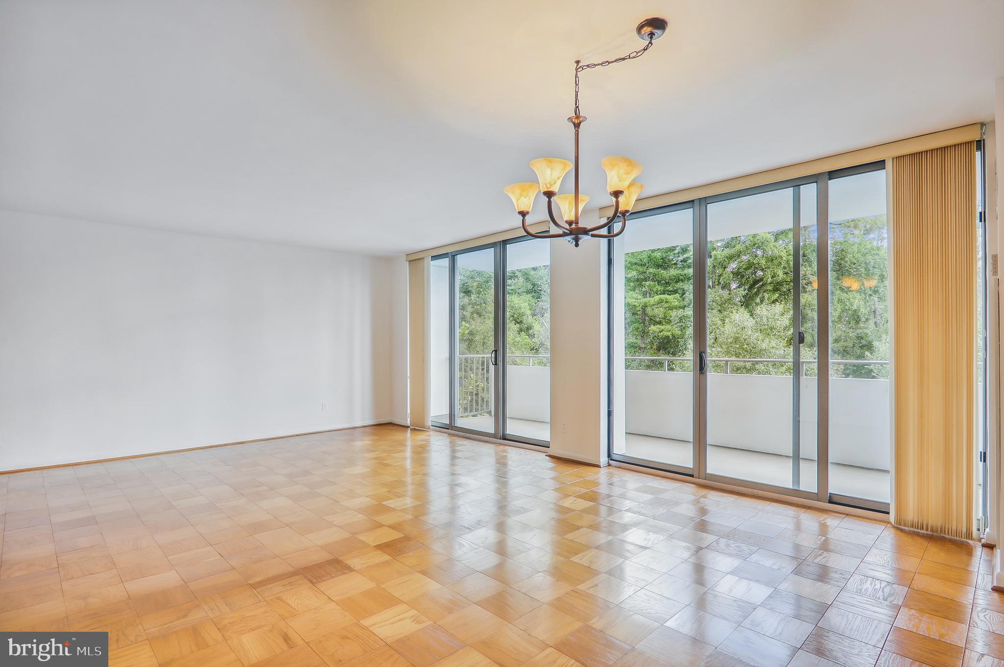 KENWOOD - Residential