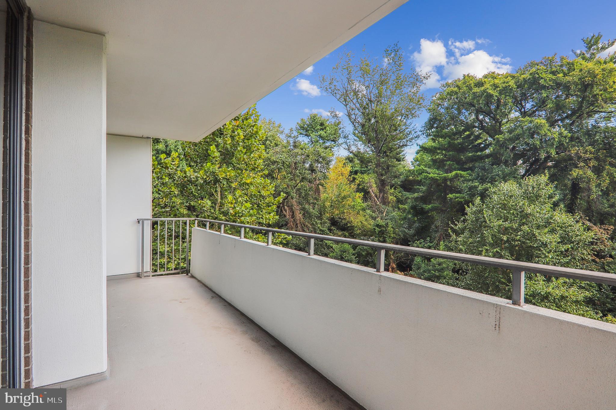 KENWOOD - Residential