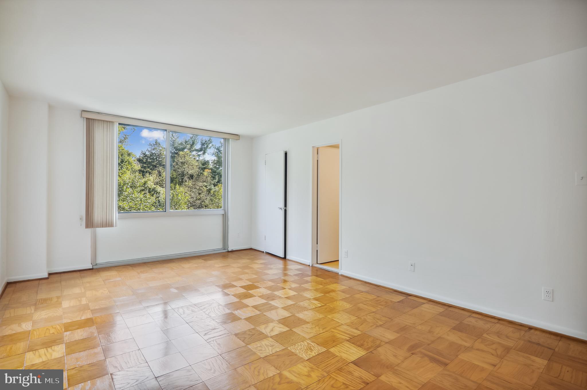 KENWOOD - Residential