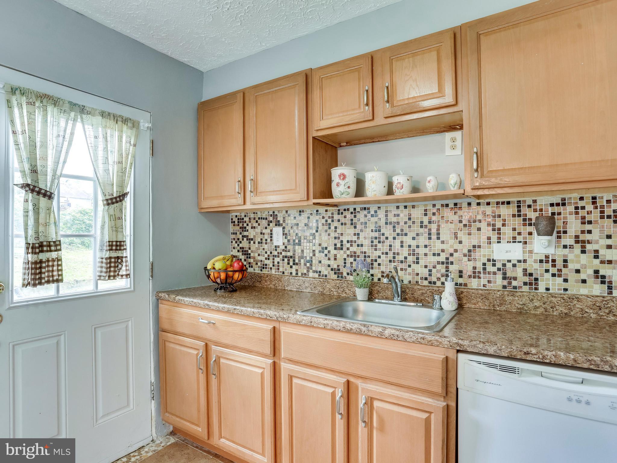 PIMMIT HILLS - Residential