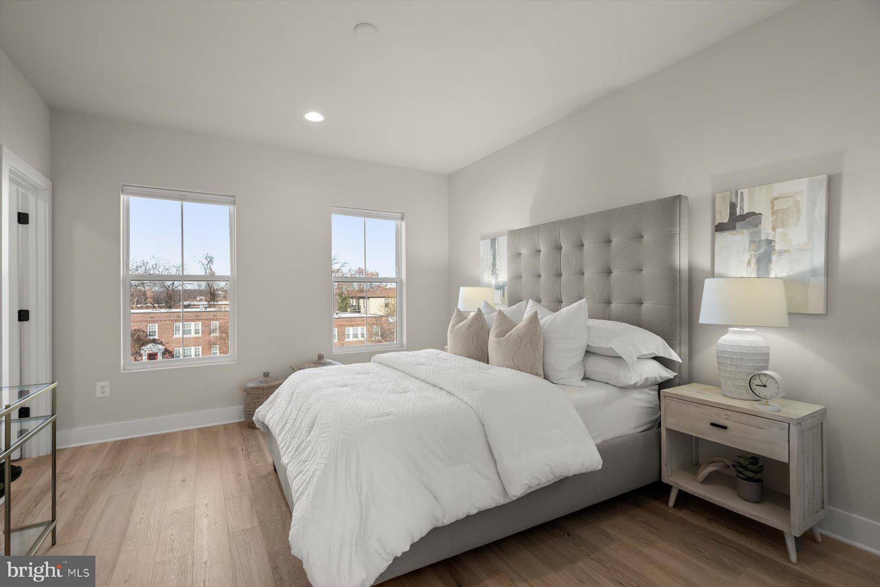 COURTHOUSE - Residential