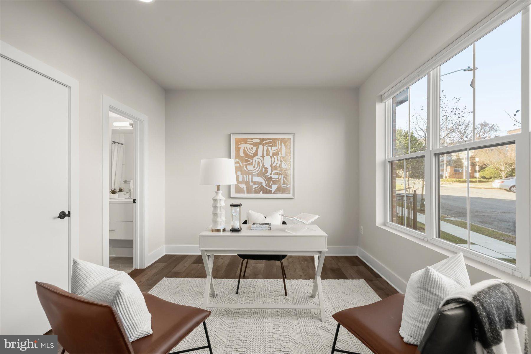 2114 18TH STREET NORTH