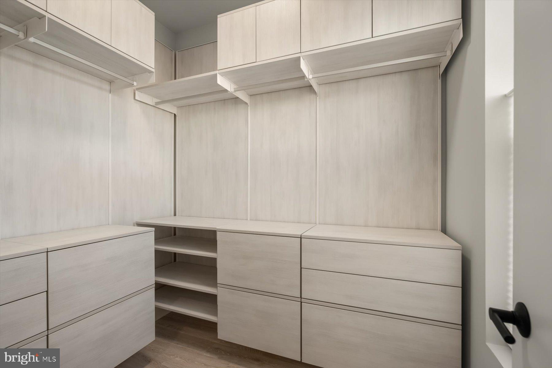 COURTHOUSE - Residential