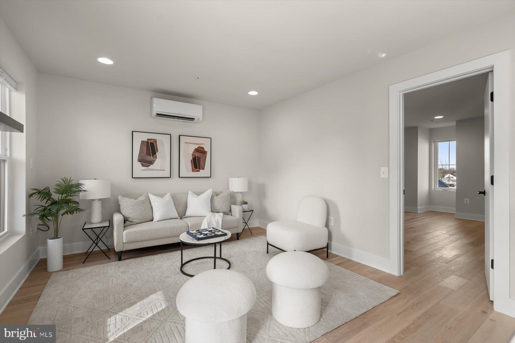 COURTHOUSE - Residential