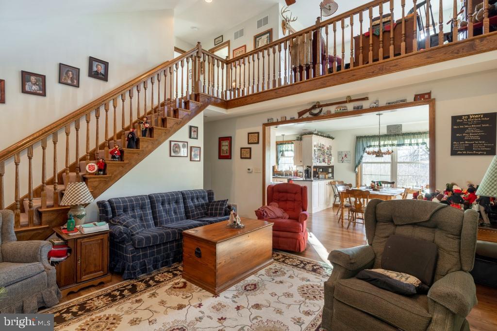 BRECKNOCK TOWNSHIP - Farm