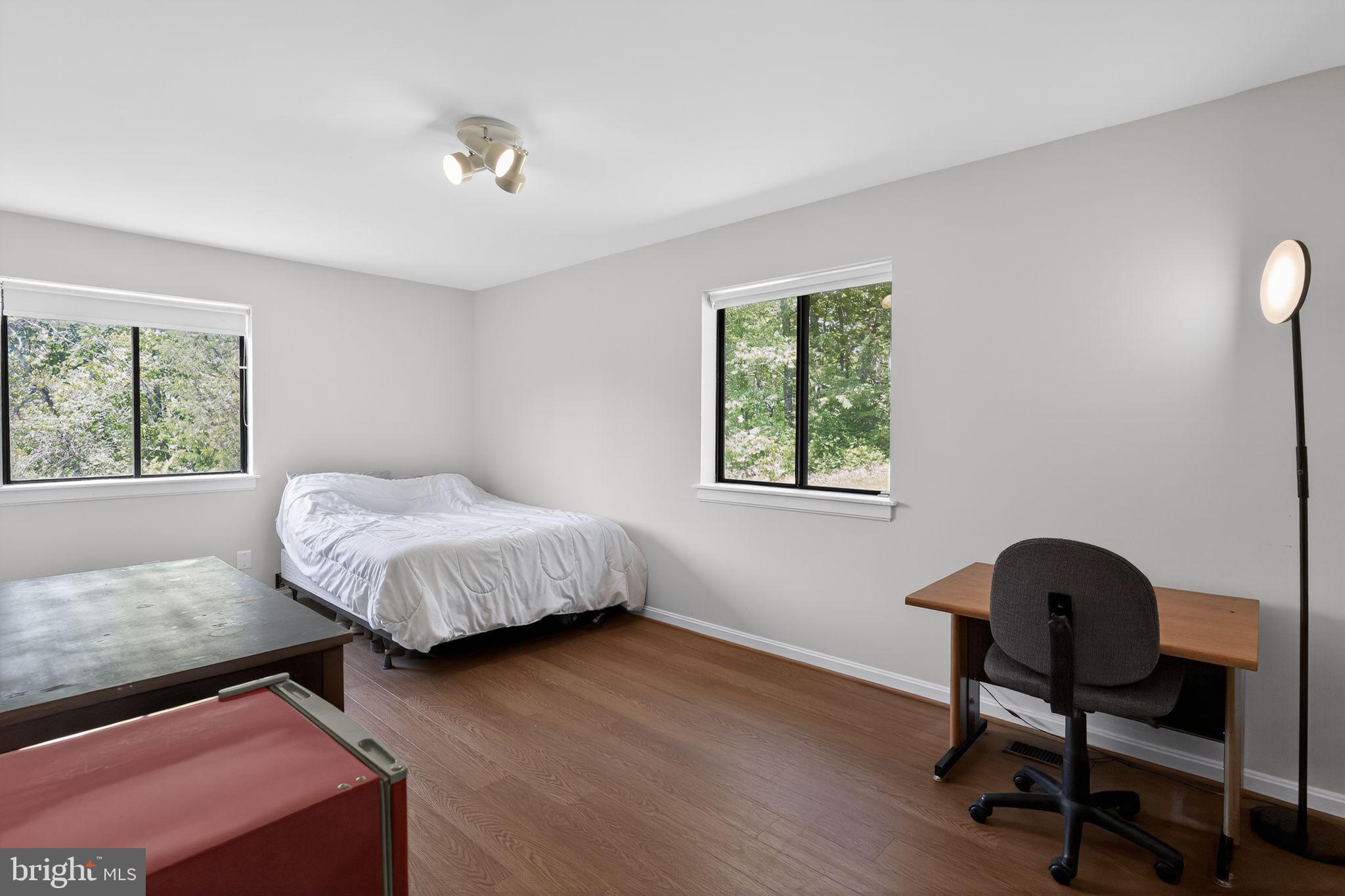 SPRINGS WAY - Residential