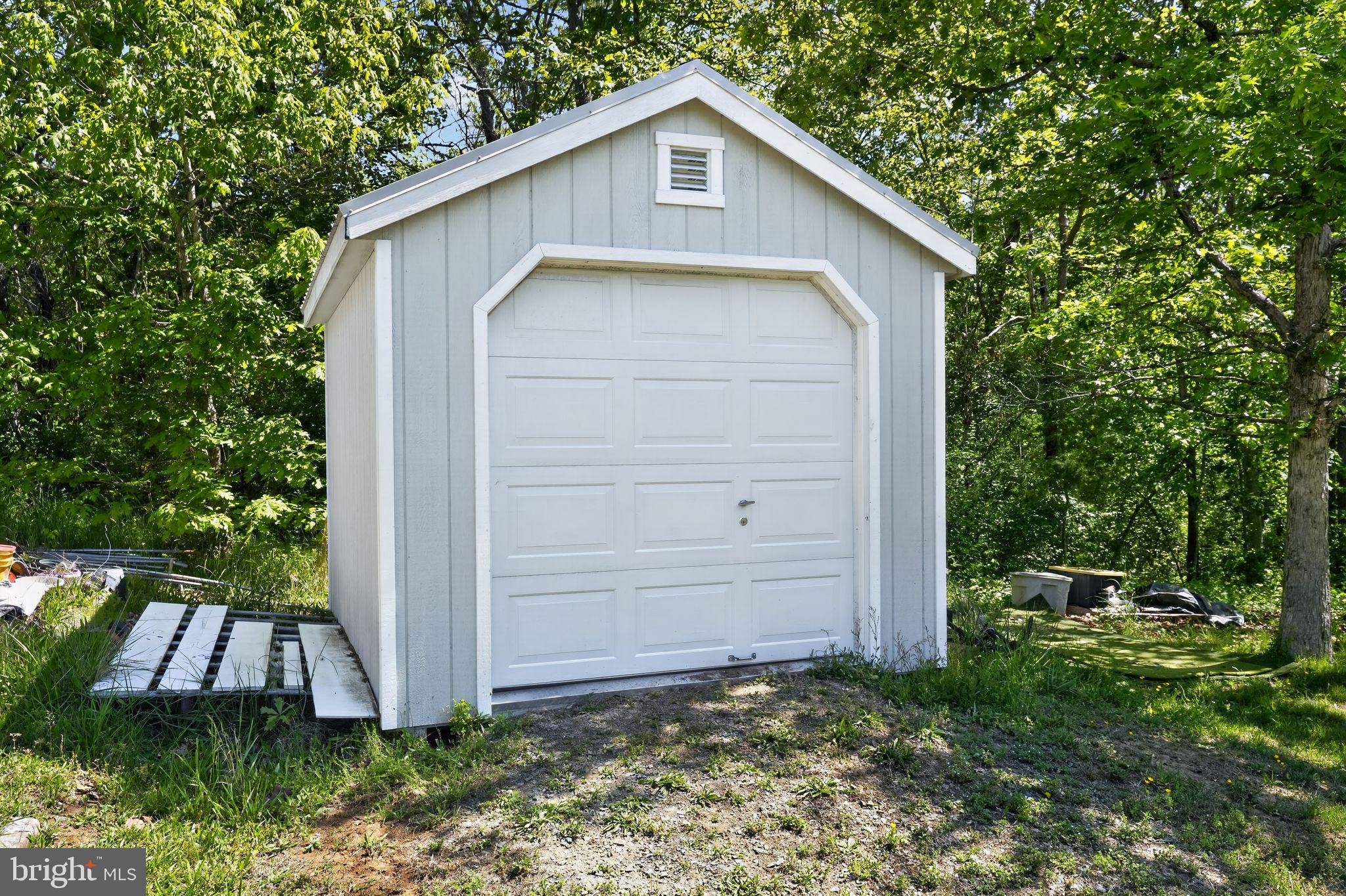 SPRINGS WAY - Residential