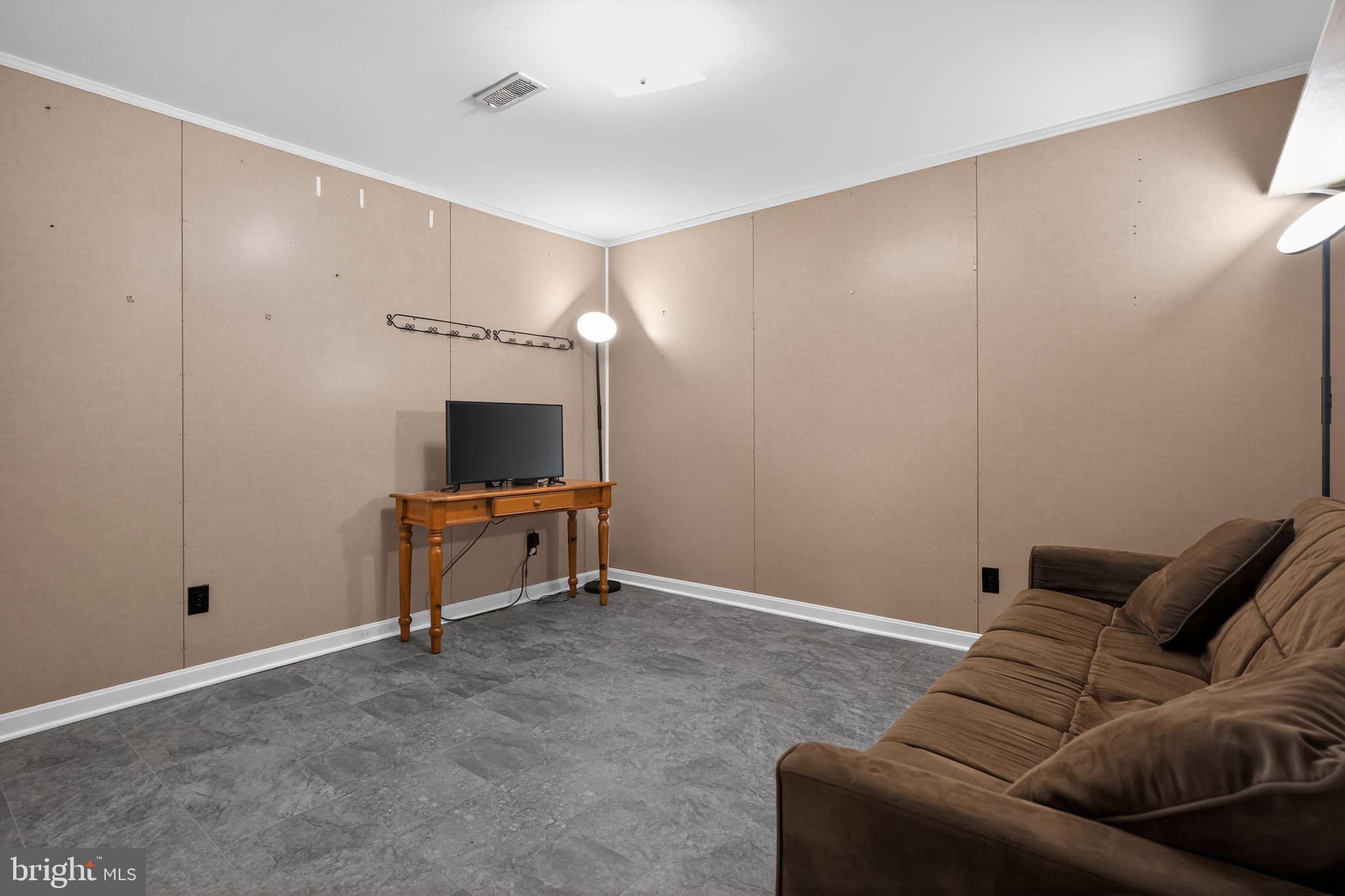 SPRINGS WAY - Residential