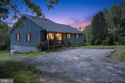 Photo of 8427 Springs Way Place, WARRENTON, VA 20186 (MLS # VAFQ2021688)
